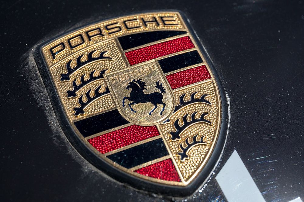 Il logo della Porsche, possibile entry in F1 dal 2026